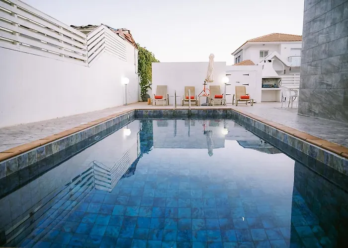 Costa Cornelia Homes Vila