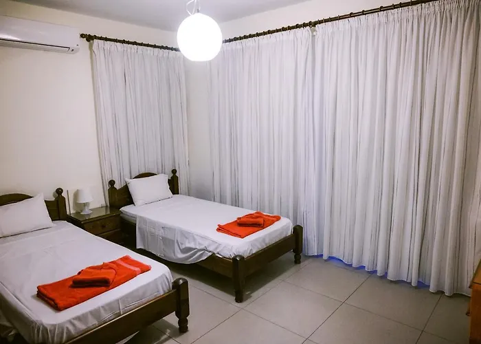 Vila Costa Cornelia Homes