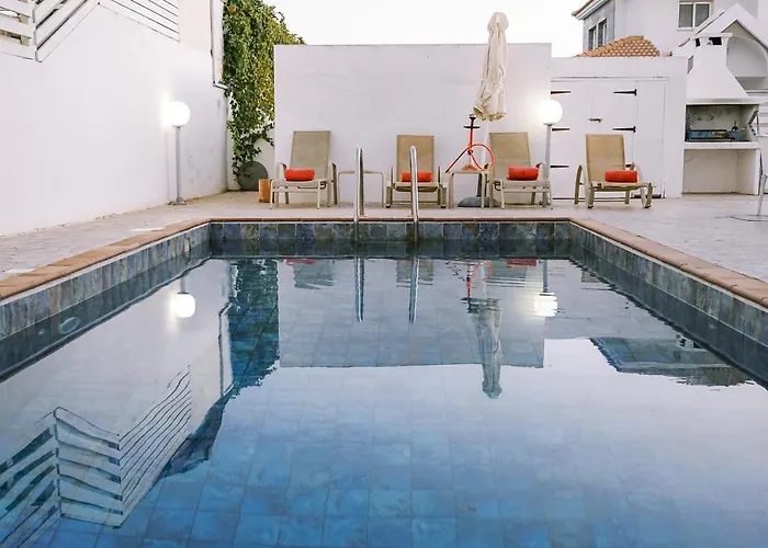 Costa Cornelia Homes Vila *