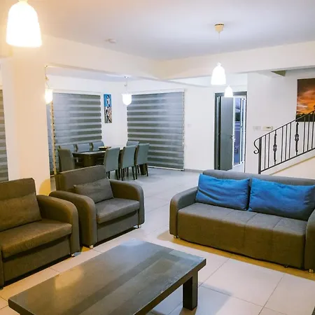 Costa Cornelia Homes Вилла