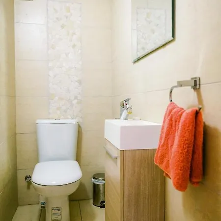 Costa Cornelia Homes