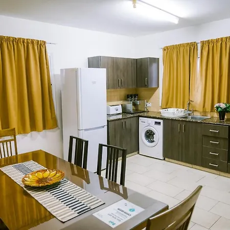 Costa Cornelia Homes Вилла Айя-Напа