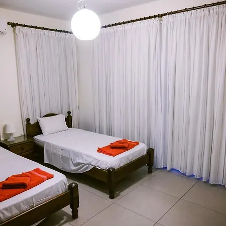 Вилла Costa Cornelia Homes