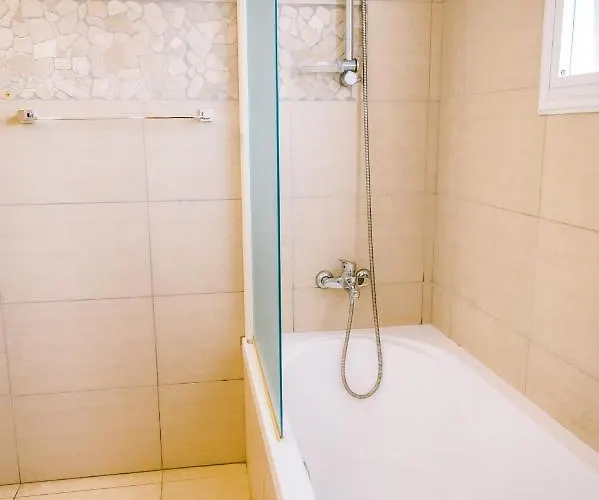 Costa Cornelia Homes 아이아 나파