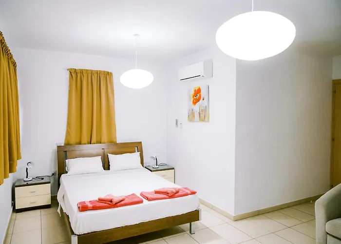 Costa Cornelia Homes 아이아 나파