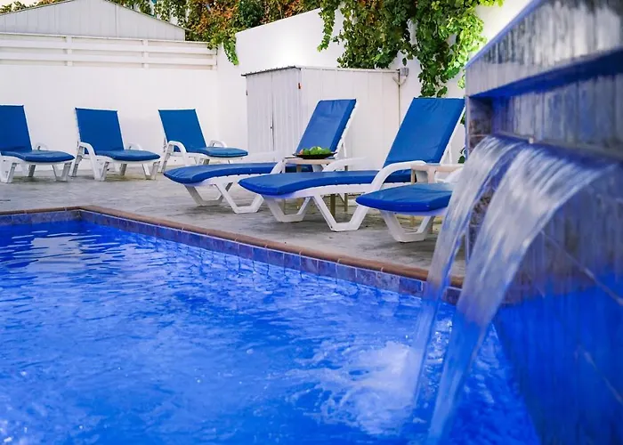 Costa Cornelia Homes