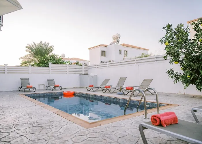 Costa Cornelia Homes 빌라